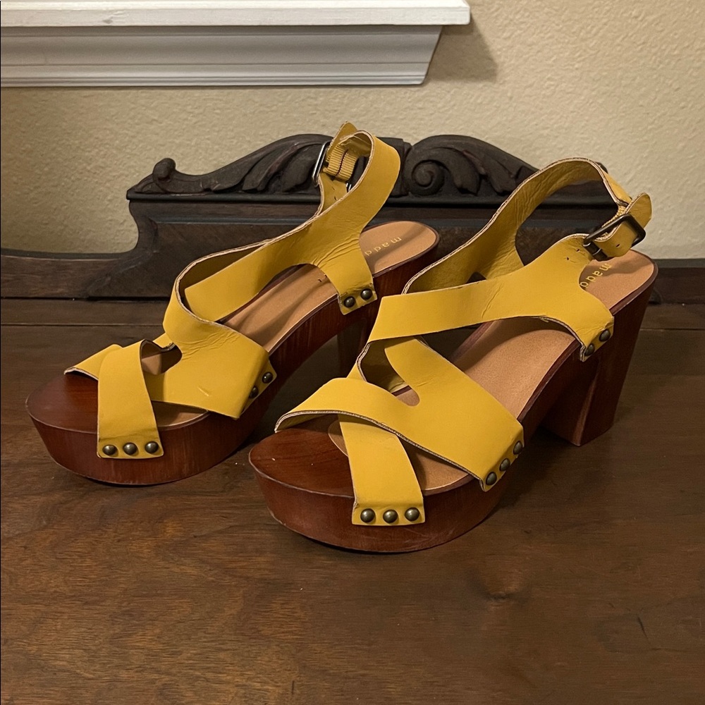 Steve Madden Strappy Women's Sandals - Size 9